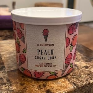 Peach sugar cone BBW candle